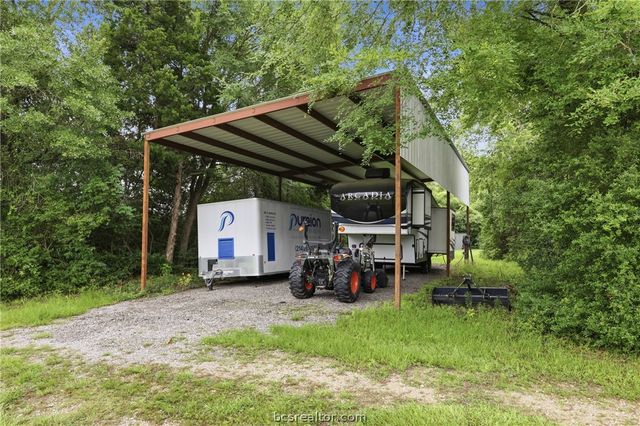 18578 Old Bundick Road, Bryan, TX 77808