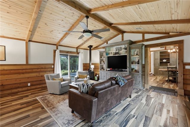 18578 Old Bundick Road, Bryan, TX 77808