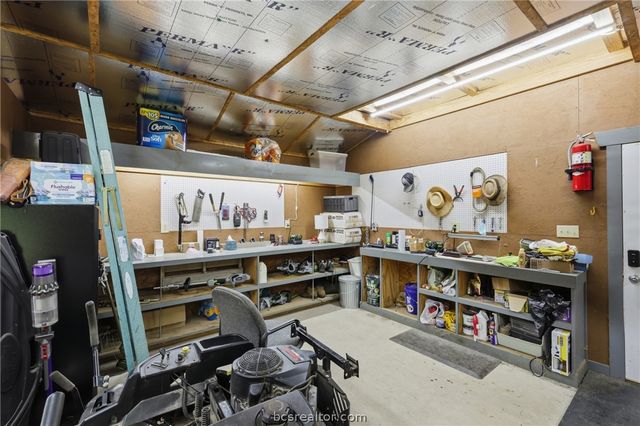 18578 Old Bundick Road, Bryan, TX 77808