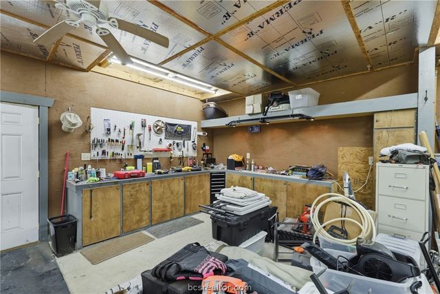 18578 Old Bundick Road, Bryan, TX 77808