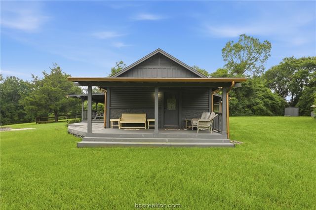 18578 Old Bundick Road, Bryan, TX 77808