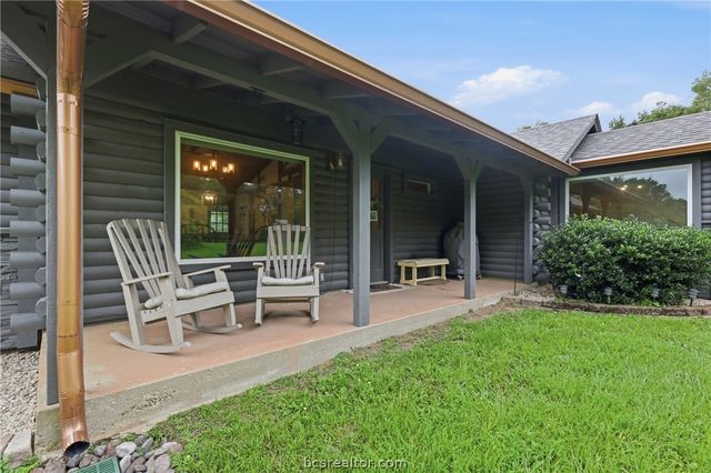 18578 Old Bundick Road, Bryan, TX 77808