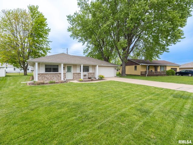 3819 S PARAMOUNT Road, Bartonville, IL 61607