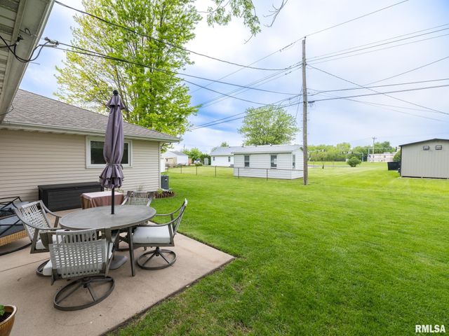 3819 S PARAMOUNT Road, Bartonville, IL 61607
