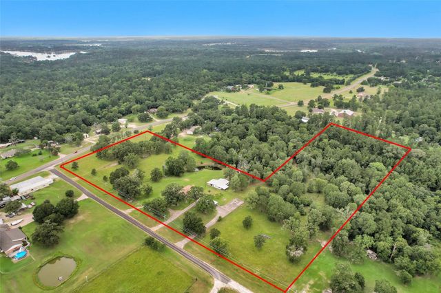 15 Brumley Drive, Huntsville, TX 77320