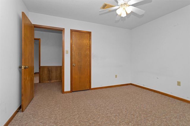 15 Brumley Drive, Huntsville, TX 77320