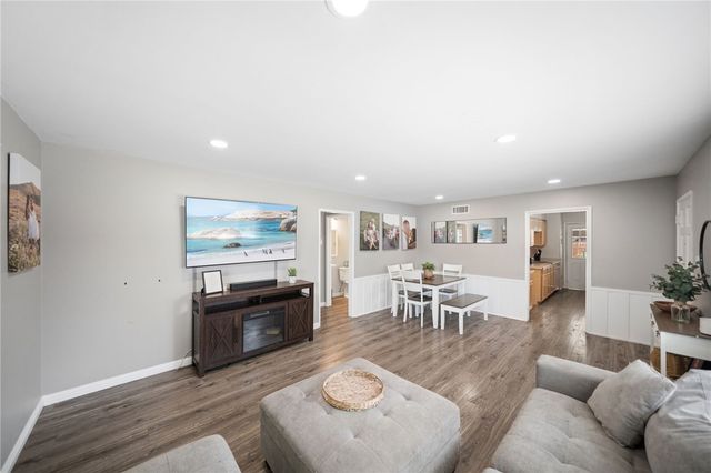 4869 Serrano Place, Riverside, CA 92504