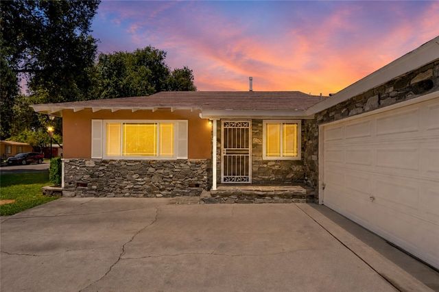 4869 Serrano Place, Riverside, CA 92504