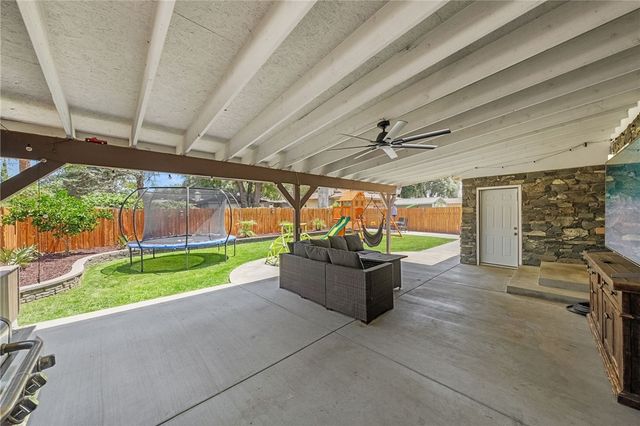 4869 Serrano Place, Riverside, CA 92504