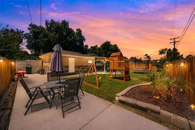 4869 Serrano Place, Riverside, CA 92504