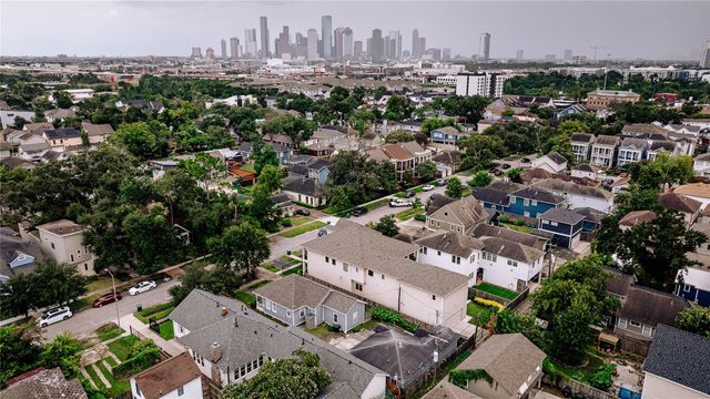 535 Arlington Street, Houston, TX 77007