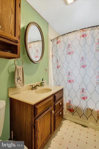 371 MAPLE AVE, Hanover, PA 17331