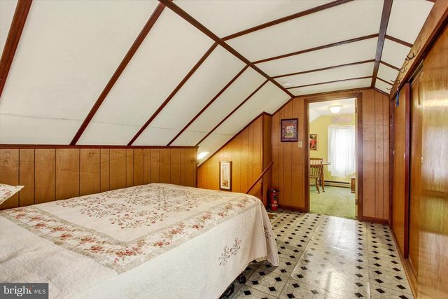 371 MAPLE AVE, Hanover, PA 17331