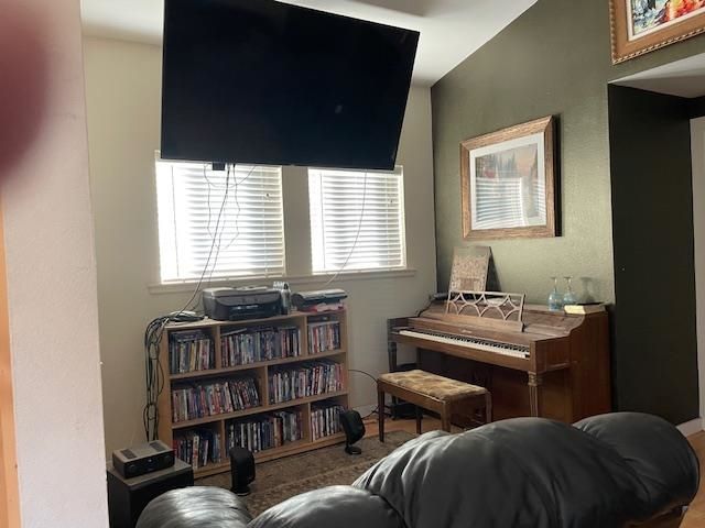 328 Wrangler Drive, Loyalton, CA 96118