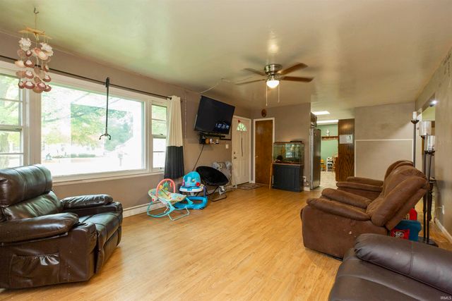 542 Kollar Street, Elkhart, IN 46514