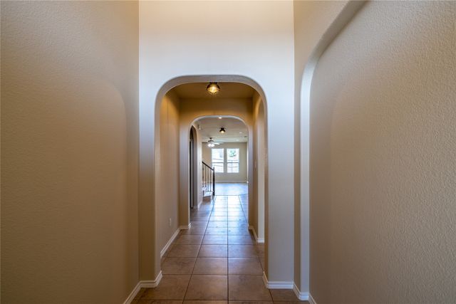 2813 Saddle Creek Drive, Fort Worth, TX 76177