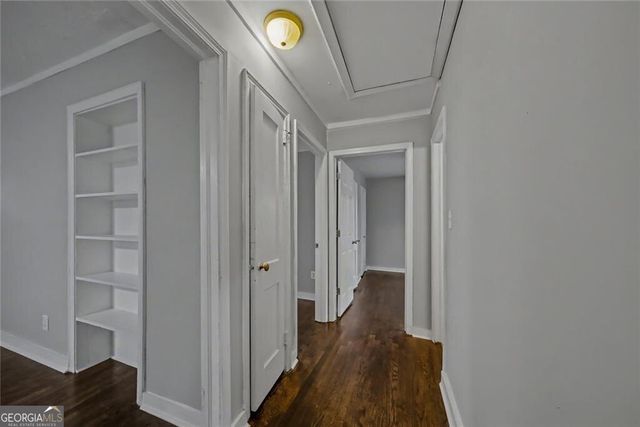 725 Matilda Place N, Atlanta, GA 30318