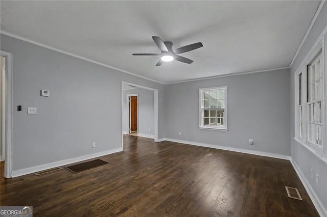 725 Matilda Place N, Atlanta, GA 30318