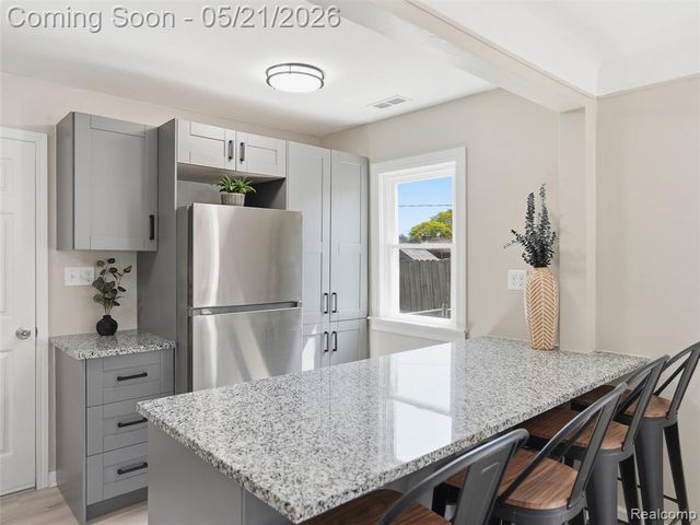 22329 Maxine Street, Saint Clair Shores, MI 48080