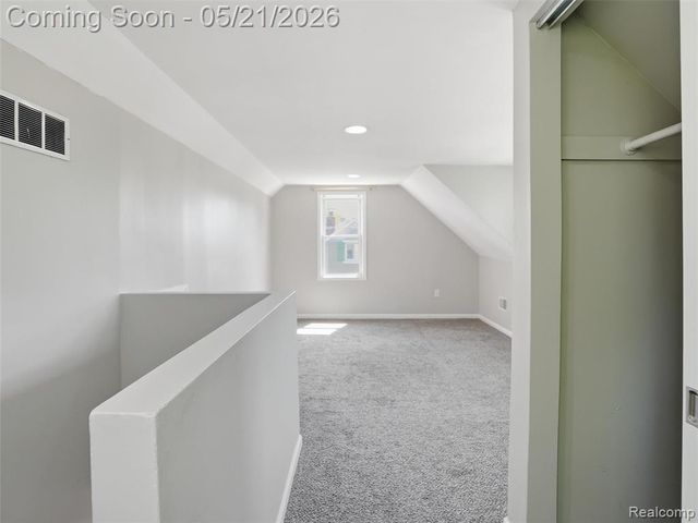 22329 Maxine Street, Saint Clair Shores, MI 48080