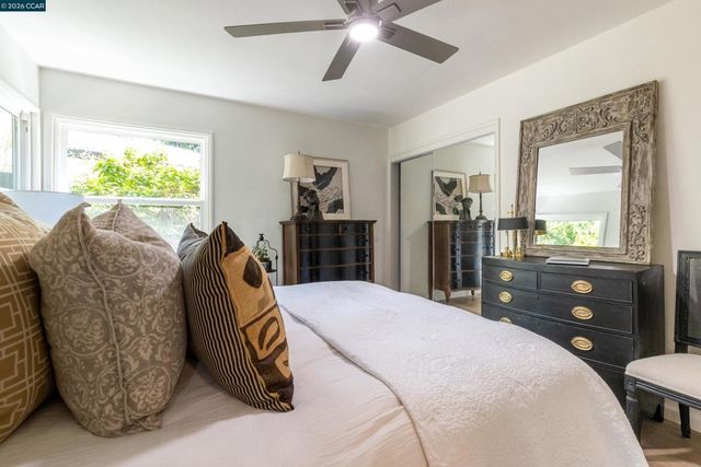 3229 Toyon Ter, Alameda, CA 94501