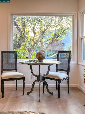 3229 Toyon Ter, Alameda, CA 94501