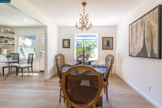 3229 Toyon Ter, Alameda, CA 94501
