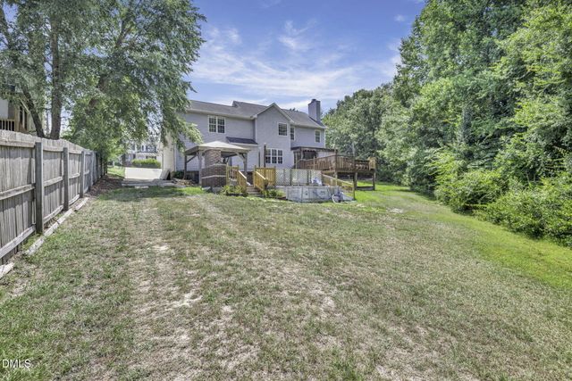 226 Yorkshire Drive, Cameron, NC 28326