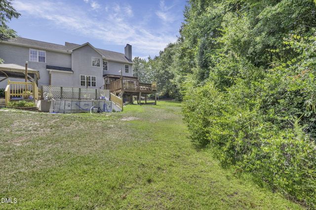 226 Yorkshire Drive, Cameron, NC 28326
