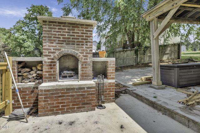 226 Yorkshire Drive, Cameron, NC 28326