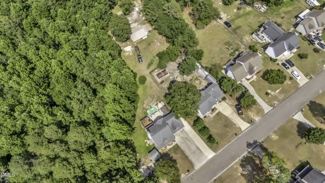 226 Yorkshire Drive, Cameron, NC 28326