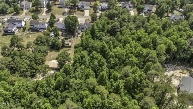 226 Yorkshire Drive, Cameron, NC 28326