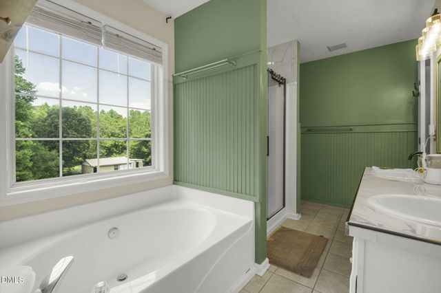 226 Yorkshire Drive, Cameron, NC 28326