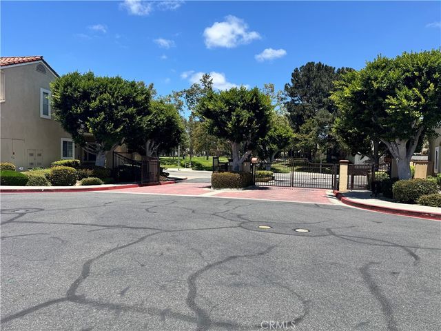 2410 Mira Monte Court, Tustin, CA 92782
