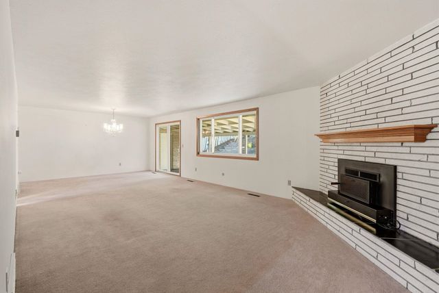 10003 N Excell Dr, Spokane, WA 99218