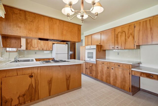 10003 N Excell Dr, Spokane, WA 99218