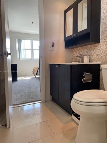 201 180th Dr 201, Sunny Isles Beach, FL 33160