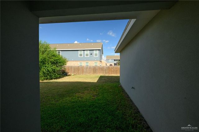 520 Pine Oak Street, Donna, TX 78537