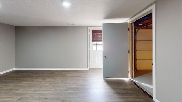 626 W Allison Street, Nevada, MO 64772