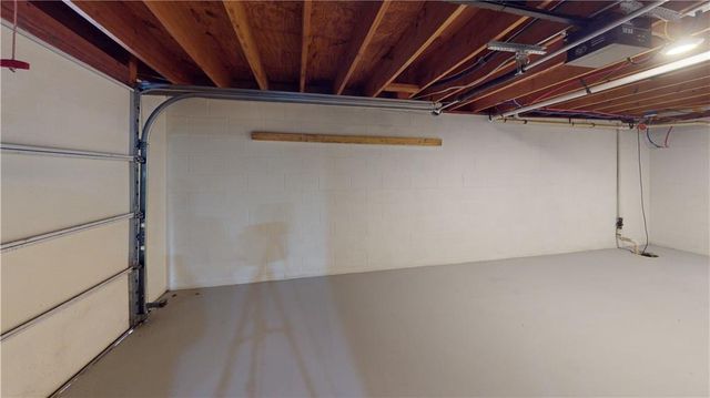 626 W Allison Street, Nevada, MO 64772