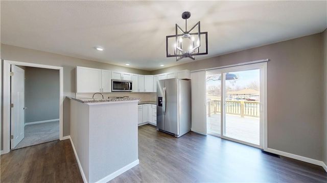 626 W Allison Street, Nevada, MO 64772