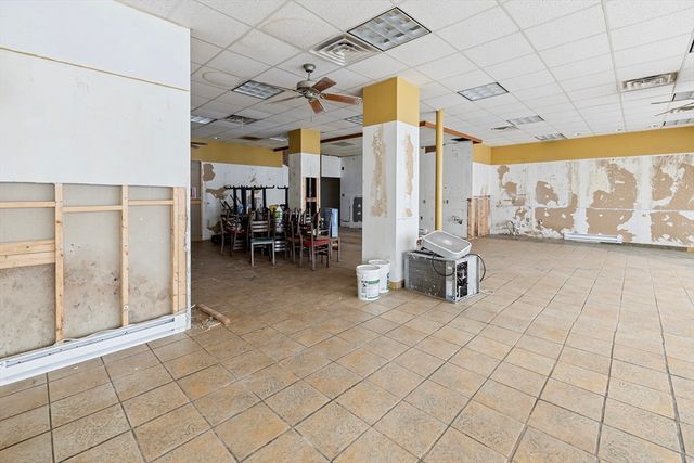 12-14 E Main St, Orange, MA 01364