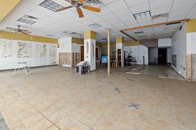 12-14 E Main St, Orange, MA 01364