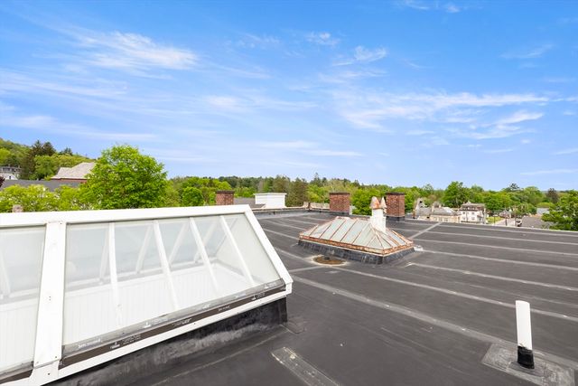 12-14 E Main St, Orange, MA 01364