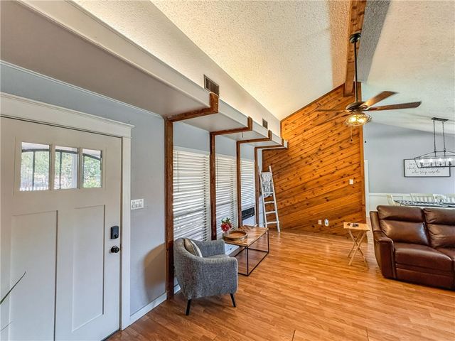 3505 Crestside Dr, Corpus Christi, TX 78415