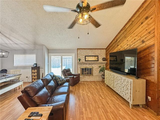 3505 Crestside Dr, Corpus Christi, TX 78415