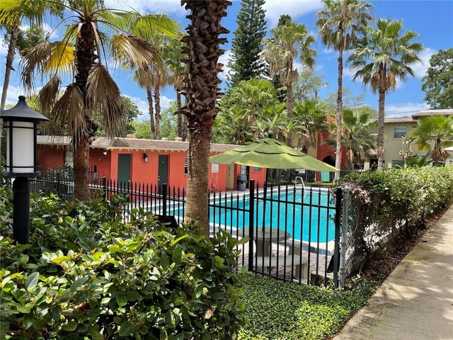2501 E CENTRAL BOULEVARD 10, Orlando, FL 32803