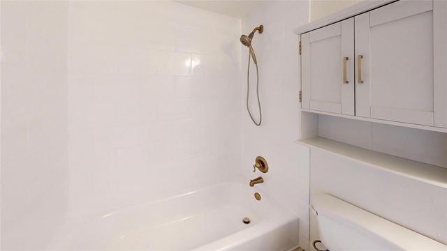 2501 E CENTRAL BOULEVARD 10, Orlando, FL 32803