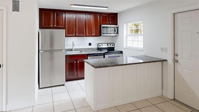 2501 E CENTRAL BOULEVARD 10, Orlando, FL 32803