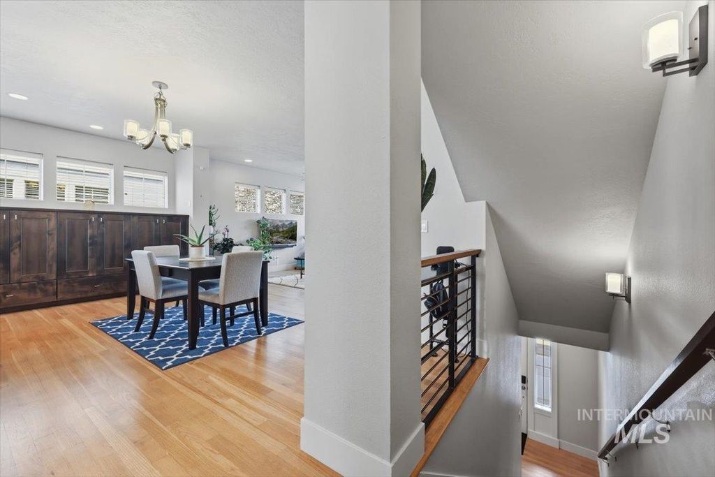 3244 E Thoroughbred Ln, Boise, ID 83716 photo 4